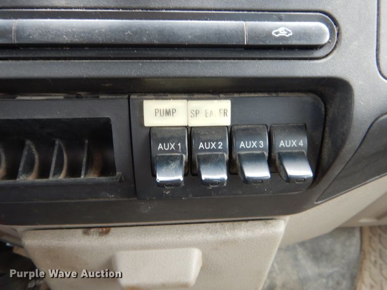 image for item DF3041 2008 Ford F450 Super Duty XL Crew Cab dump flatbed truck