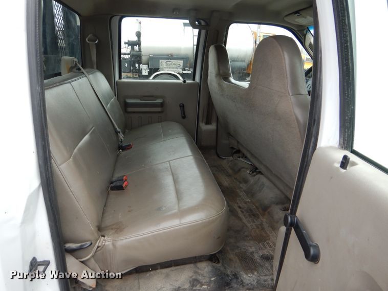 image for item DF3041 2008 Ford F450 Super Duty XL Crew Cab dump flatbed truck