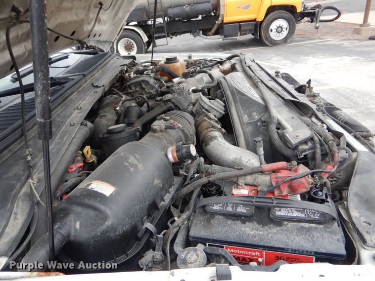 image for item DF3041 2008 Ford F450 Super Duty XL Crew Cab dump flatbed truck