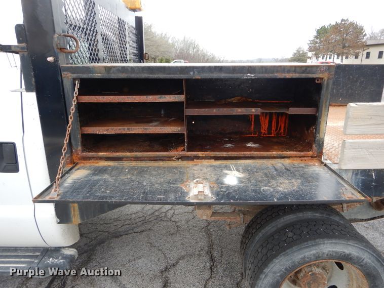 image for item DF3041 2008 Ford F450 Super Duty XL Crew Cab dump flatbed truck