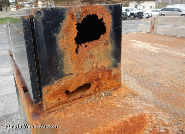 image for item DF3041 2008 Ford F450 Super Duty XL Crew Cab dump flatbed truck