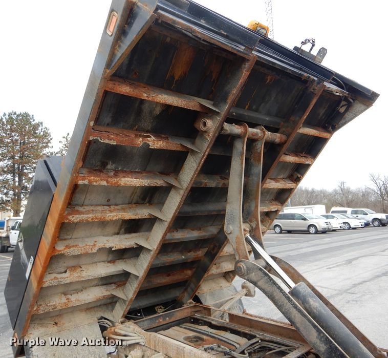 image for item DF3041 2008 Ford F450 Super Duty XL Crew Cab dump flatbed truck