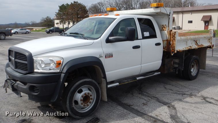 image for item DF3042 2009 Dodge Ram 5500HD Quad Cab dump truck