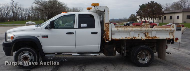 image for item DF3042 2009 Dodge Ram 5500HD Quad Cab dump truck