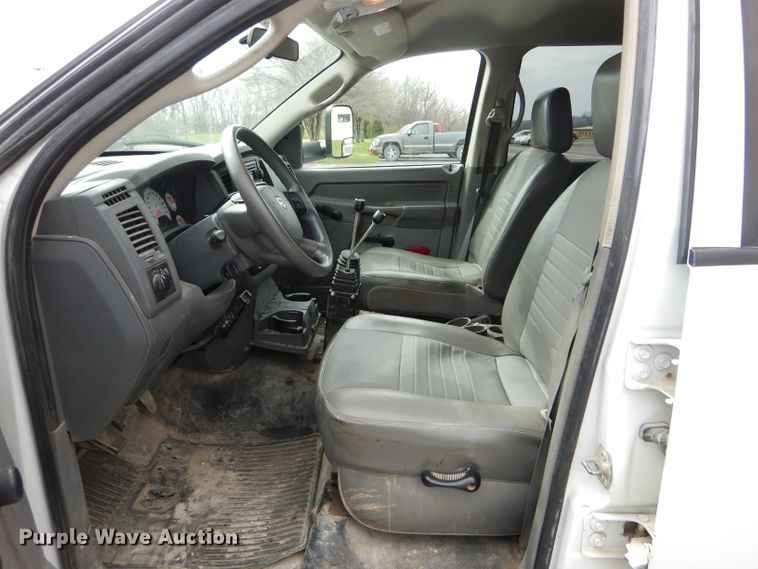 image for item DF3042 2009 Dodge Ram 5500HD Quad Cab dump truck