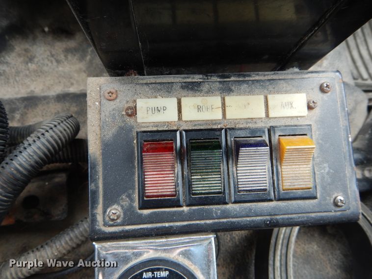 image for item DF3042 2009 Dodge Ram 5500HD Quad Cab dump truck