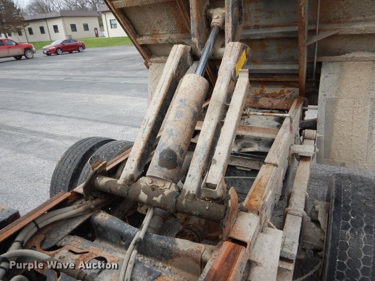 image for item DF3042 2009 Dodge Ram 5500HD Quad Cab dump truck