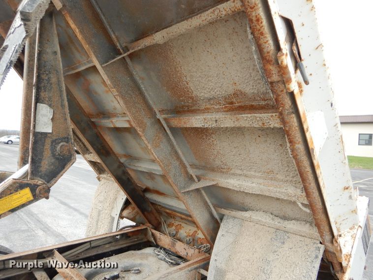 image for item DF3042 2009 Dodge Ram 5500HD Quad Cab dump truck