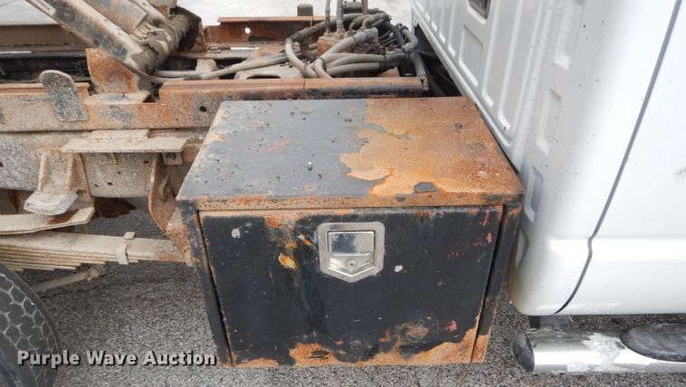 image for item DF3042 2009 Dodge Ram 5500HD Quad Cab dump truck