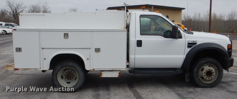 image for item DF3043 2009 Ford F450 Super Duty XL utility truck