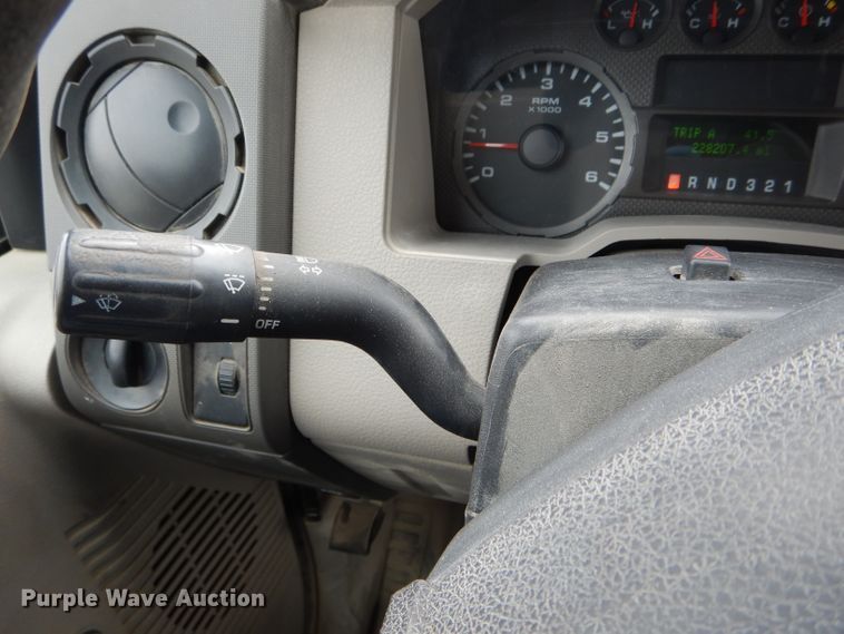 image for item DF3043 2009 Ford F450 Super Duty XL utility truck