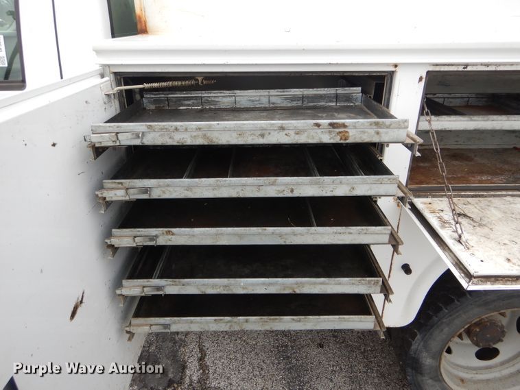 image for item DF3043 2009 Ford F450 Super Duty XL utility truck