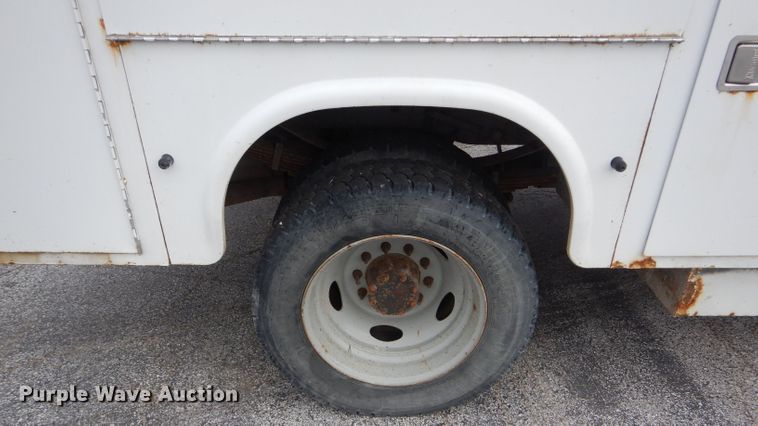 image for item DF3043 2009 Ford F450 Super Duty XL utility truck