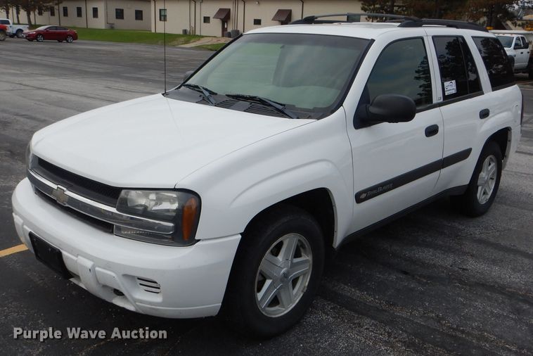 image for item DF3044 2003 Chevrolet TrailBlazer LS  SUV