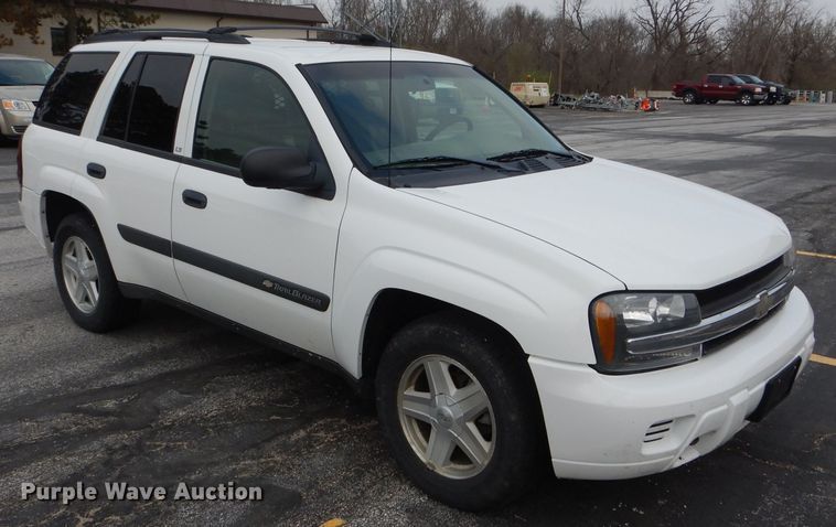 image for item DF3044 2003 Chevrolet TrailBlazer LS  SUV