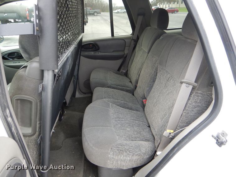 image for item DF3044 2003 Chevrolet TrailBlazer LS  SUV