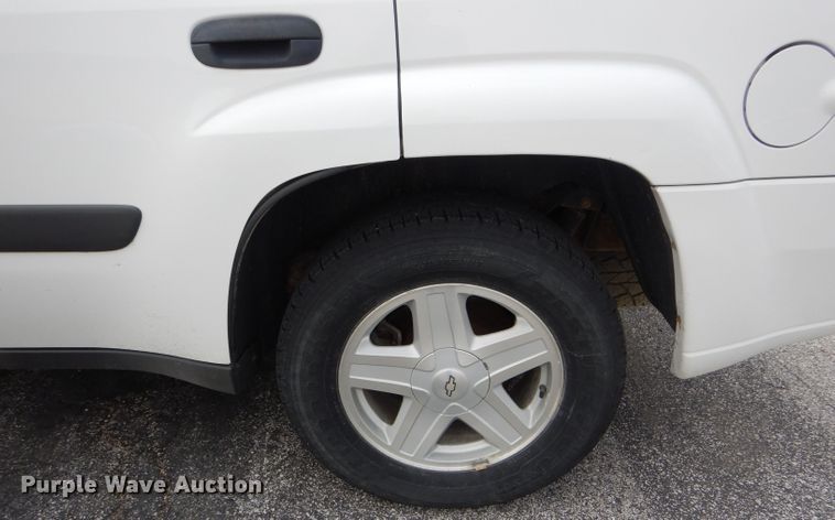 image for item DF3044 2003 Chevrolet TrailBlazer LS  SUV