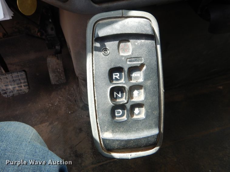 image for item DF3046 2006 International 7400 dump truck