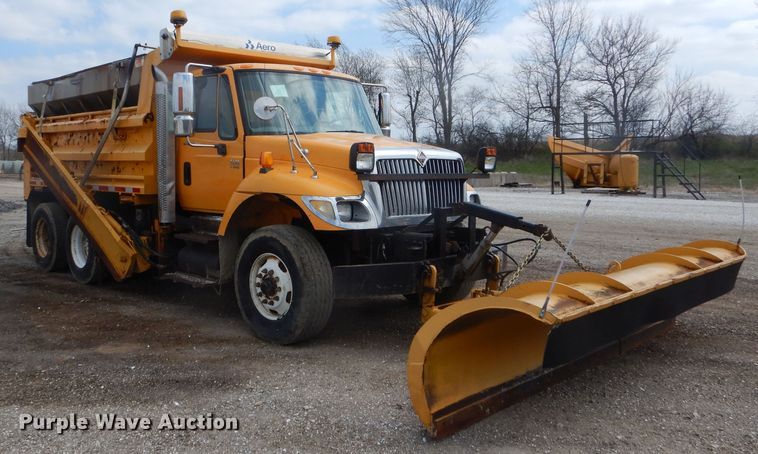 image for item DF3047 2006 International 7400 dump truck