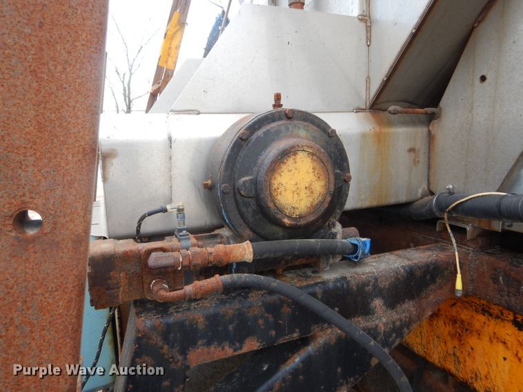 image for item DF3047 2006 International 7400 dump truck