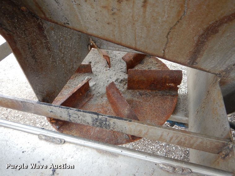 image for item DF3047 2006 International 7400 dump truck