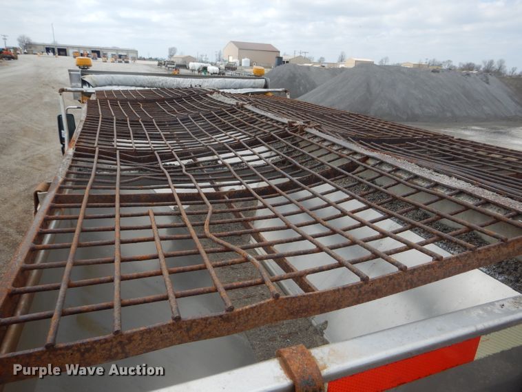 image for item DF3047 2006 International 7400 dump truck