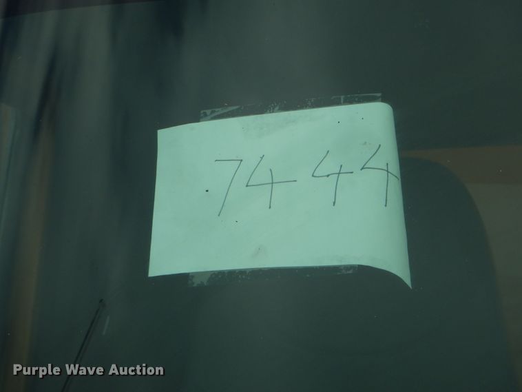 image for item DF3047 2006 International 7400 dump truck