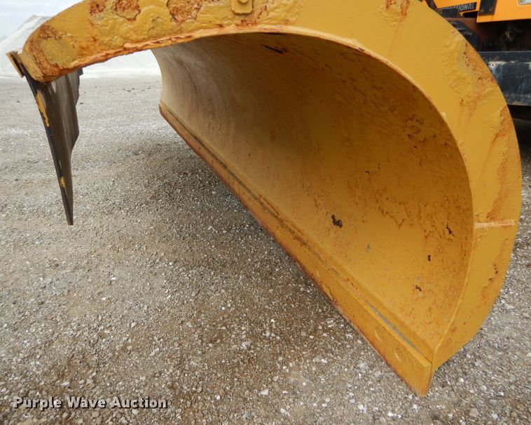 image for item DF3049 2002 International 4900 dump truck