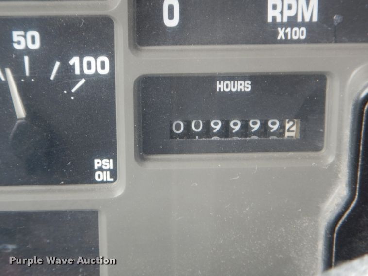 image for item DF3050 2002 International 4900 dump truck