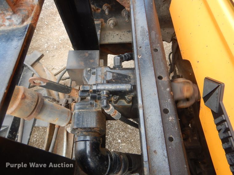 image for item DF3050 2002 International 4900 dump truck