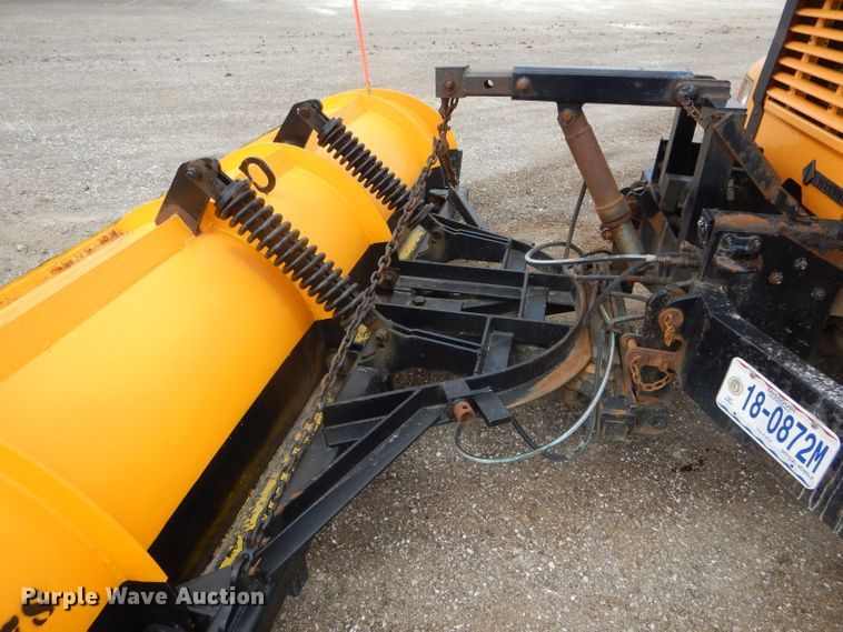 image for item DF3050 2002 International 4900 dump truck