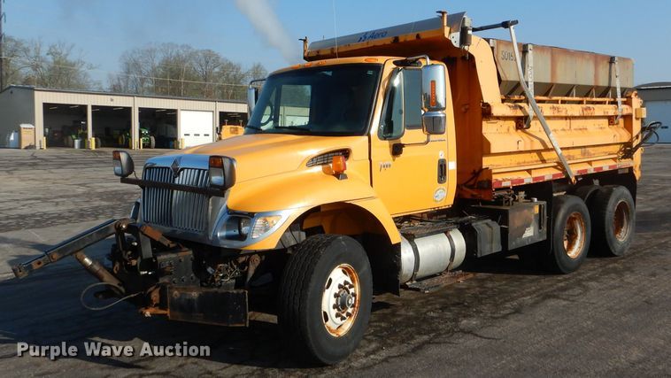 image for item DF3051 2006 International 7400 dump truck