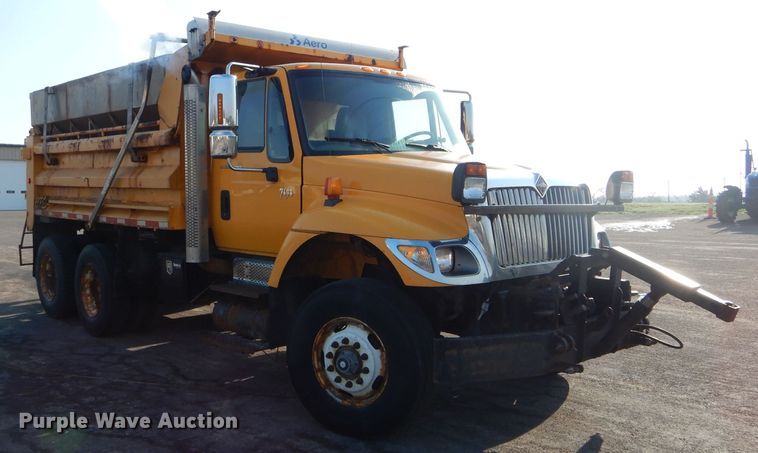 image for item DF3051 2006 International 7400 dump truck