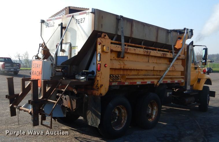 image for item DF3051 2006 International 7400 dump truck
