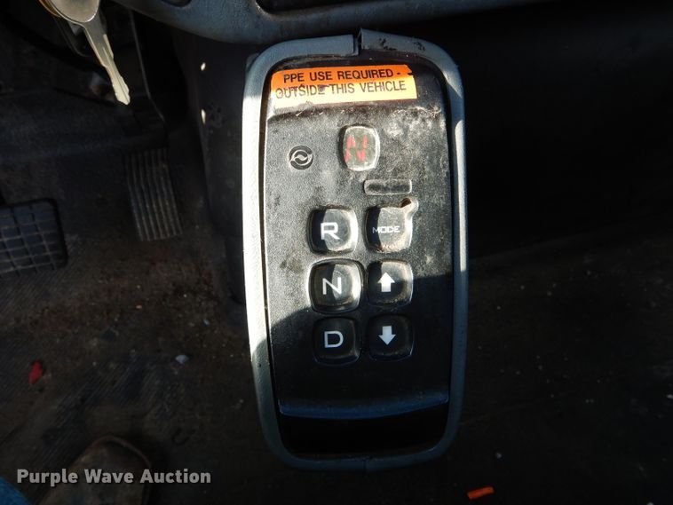 image for item DF3051 2006 International 7400 dump truck