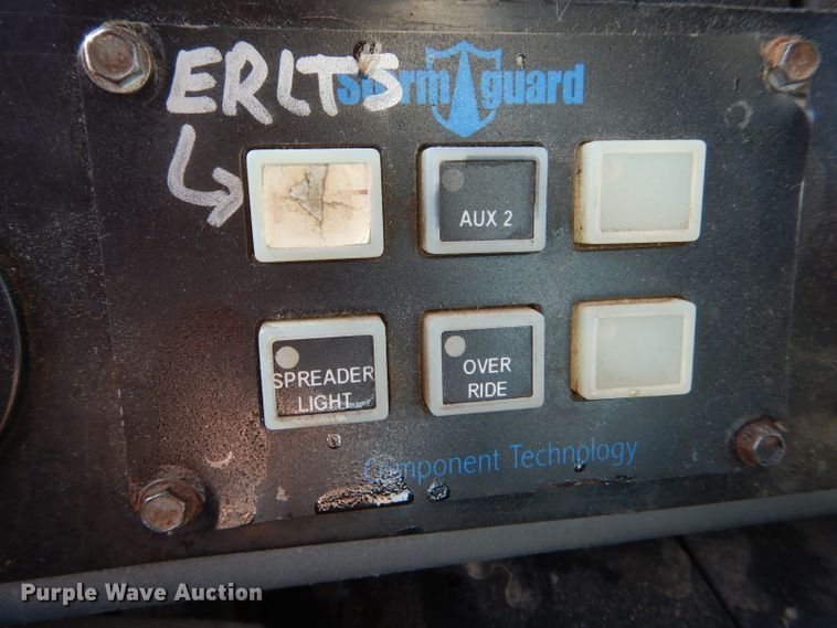 image for item DF3053 2004 International 7400 dump truck