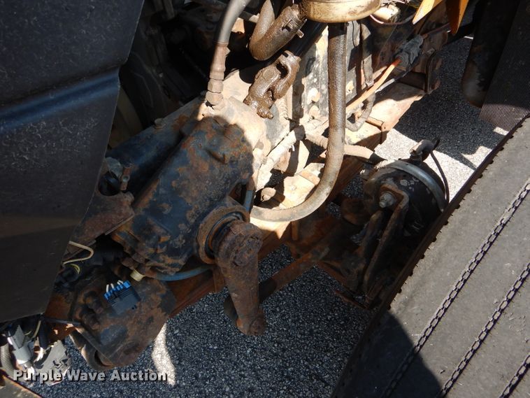 image for item DF3053 2004 International 7400 dump truck