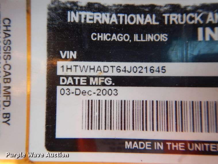 image for item DF3053 2004 International 7400 dump truck