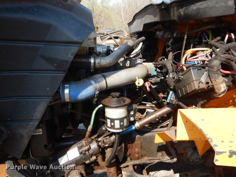 image for item DF3054 2003 International 7400 dump truck