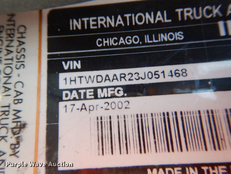 image for item DF3054 2003 International 7400 dump truck