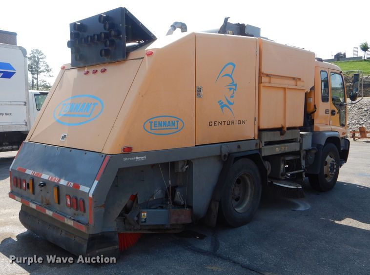 image for item DF3055 2004 GMC T7500 street sweeper