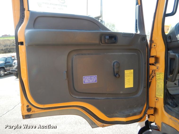 image for item DF3055 2004 GMC T7500 street sweeper