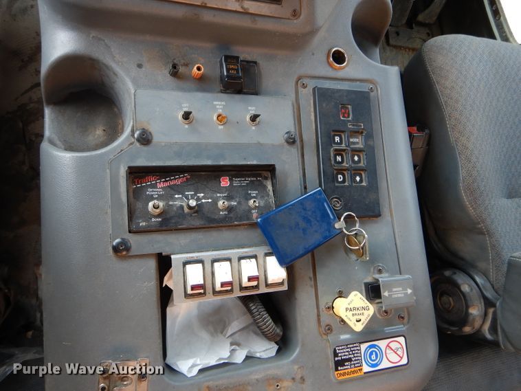 image for item DF3055 2004 GMC T7500 street sweeper