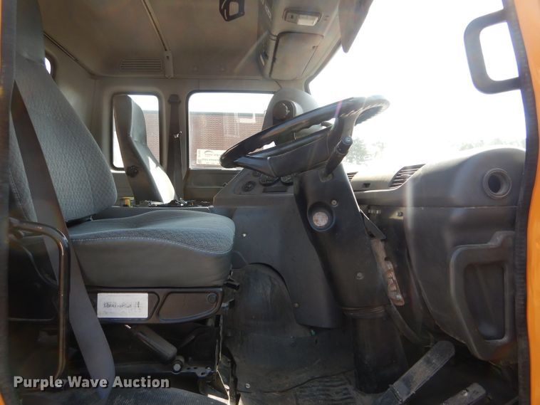 image for item DF3055 2004 GMC T7500 street sweeper