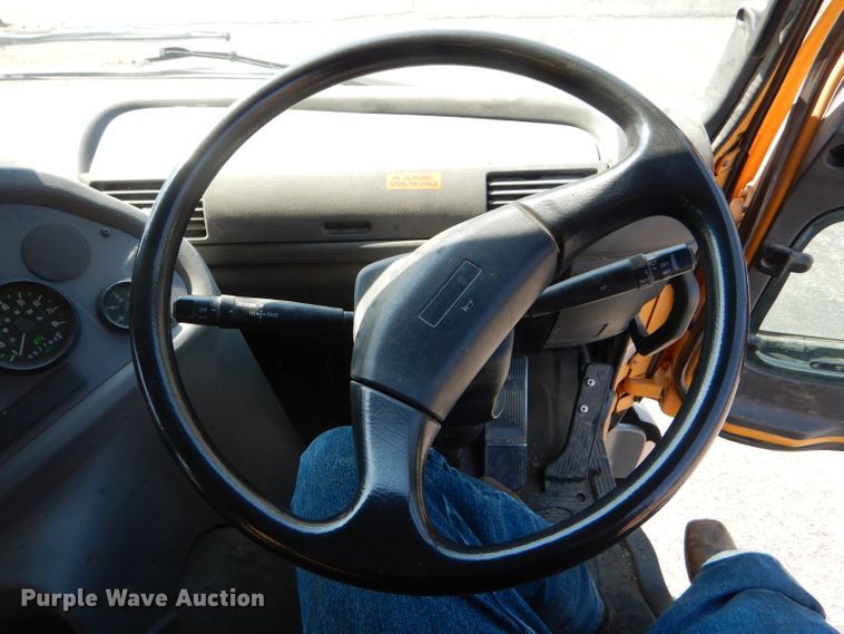 image for item DF3055 2004 GMC T7500 street sweeper