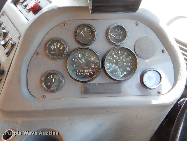 image for item DF3055 2004 GMC T7500 street sweeper