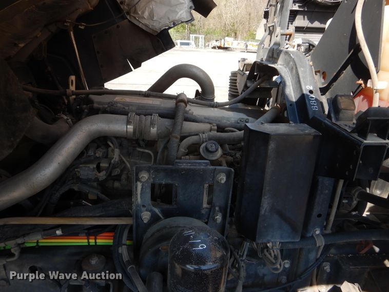 image for item DF3055 2004 GMC T7500 street sweeper