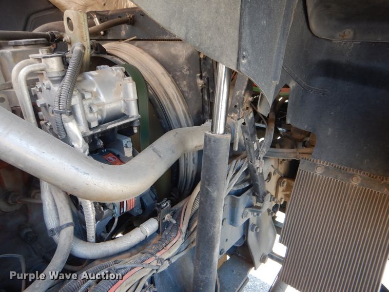 image for item DF3055 2004 GMC T7500 street sweeper