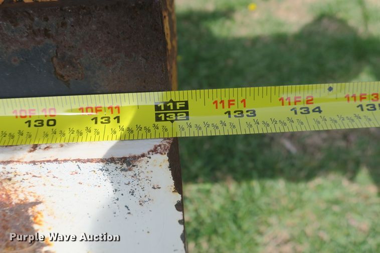 image for item DF5110 2006 International 7400 dump truck