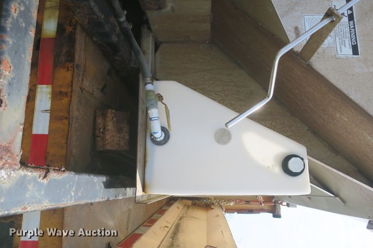 image for item DF5110 2006 International 7400 dump truck